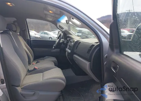 2008 Toyota Tundra Base 5.7L V8 из США, поврежденный, VIN 5TBBV54178S499729